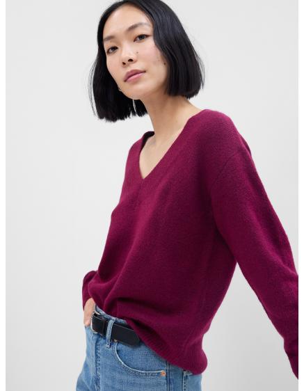 Pletený svetr s výstřihem V