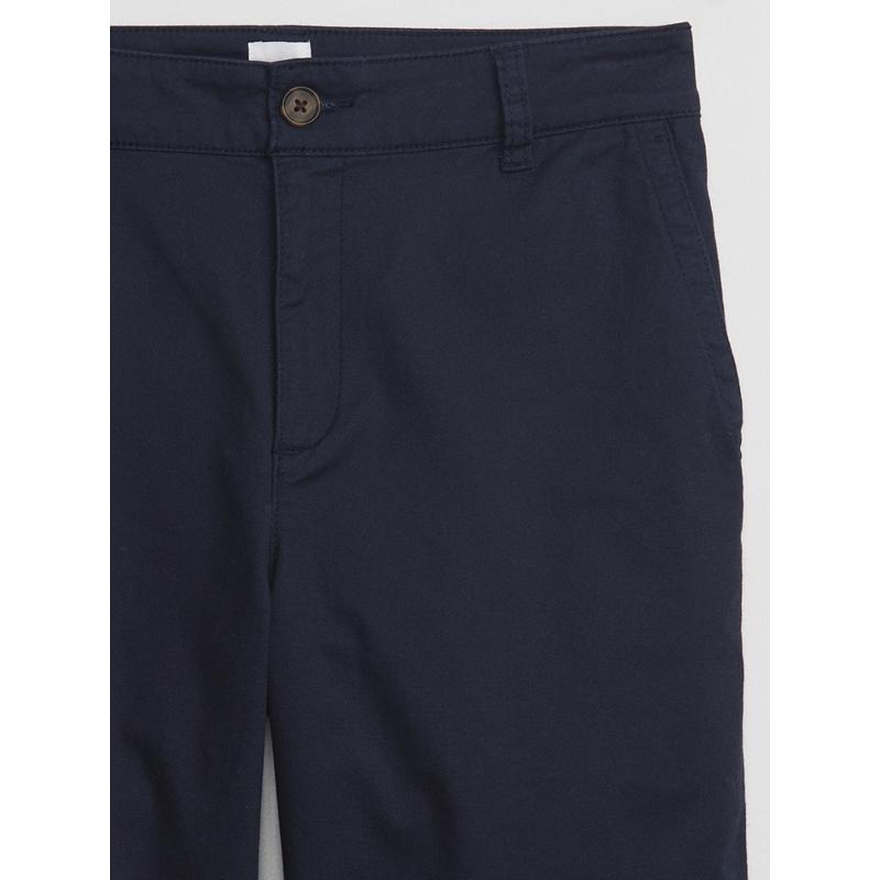 Kučeravé šortky so stredným vzrastom