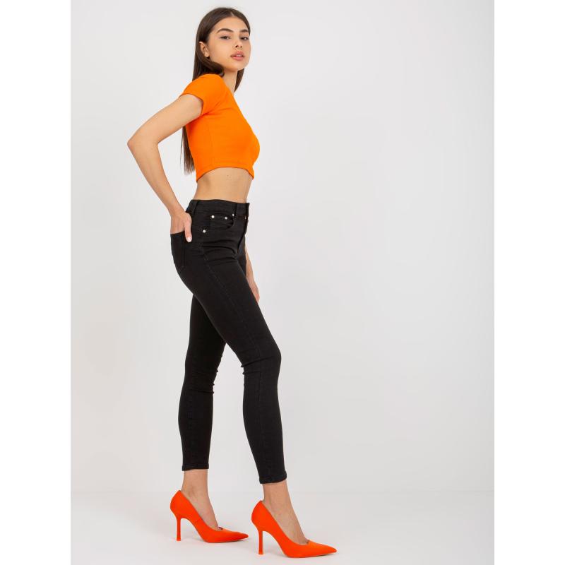 Dámske džínsy SLIM FIT čierne