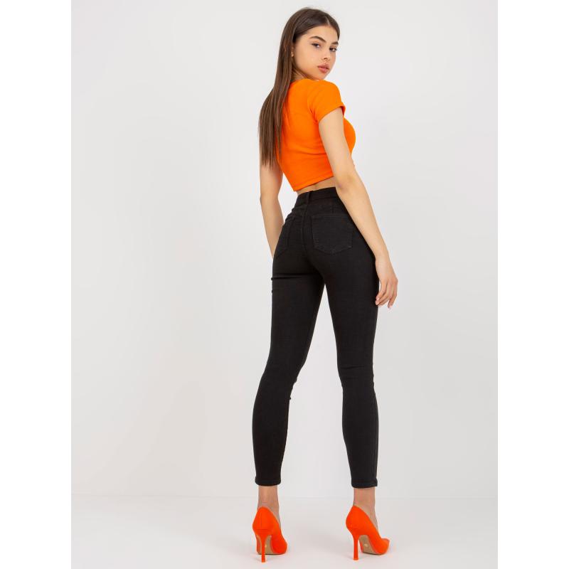 Dámske džínsy SLIM FIT čierne