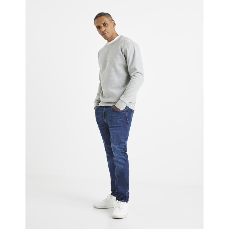 Mikina s kapucňou Veseven