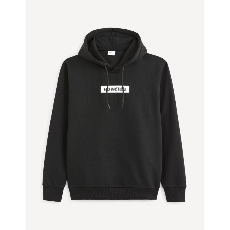 Vetype mikina s kapucňou