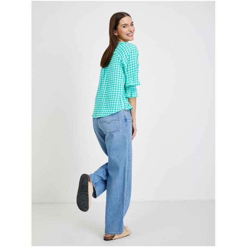 Světle zelená kostkovaná halenka