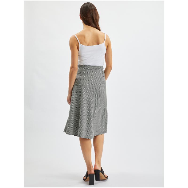 Bielo-čierna dámska vzorovaná sukňa