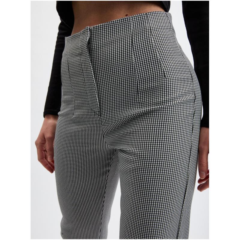 Fekete női mintás nadrágok