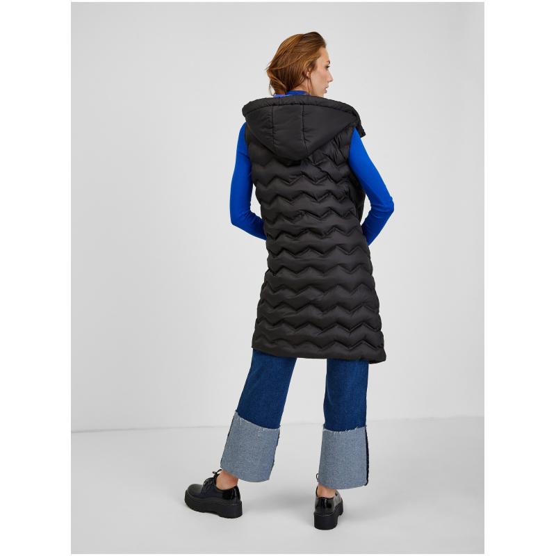 Černá dámská prošívaná vesta