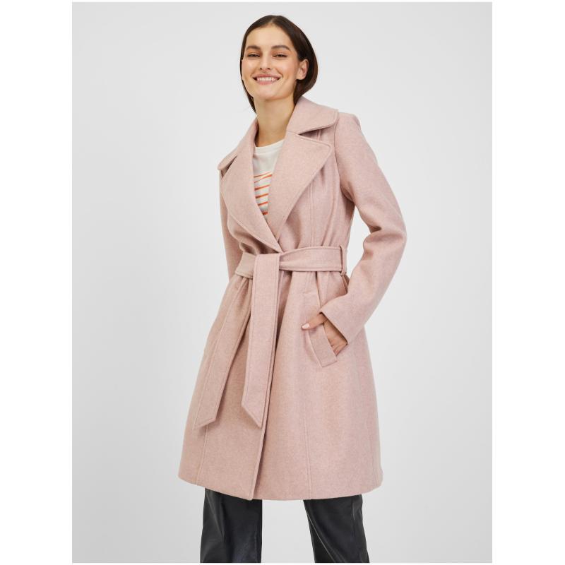 Růžový dámský zimní kabát s páskem