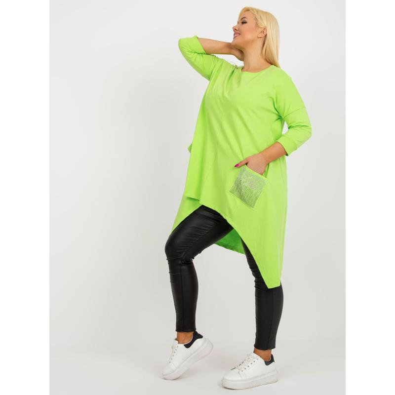Dámska blúzka s asymetrickým strihom plus size EKA limetkovo zelená