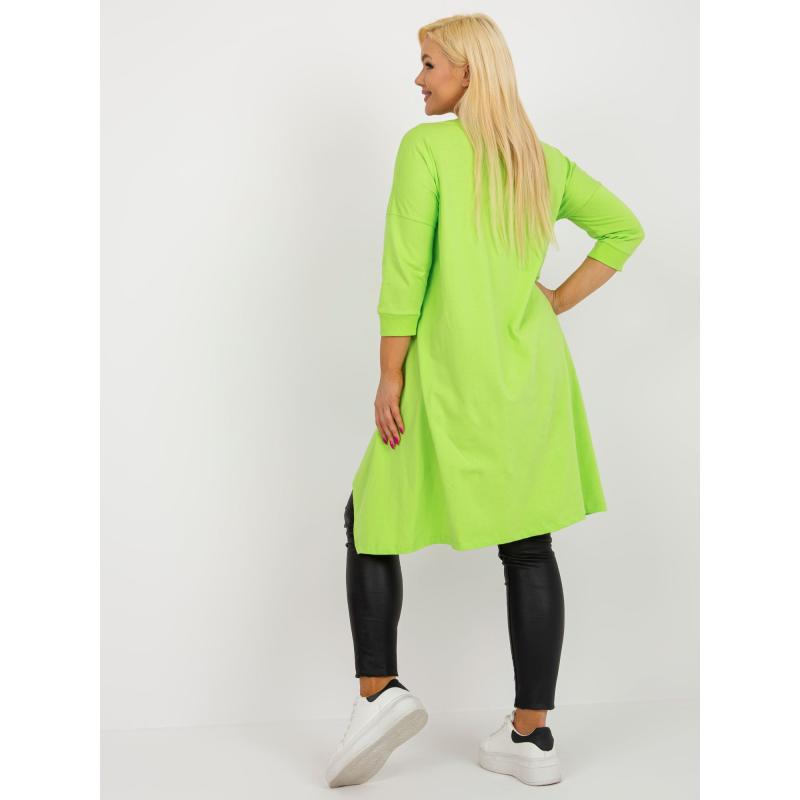 Dámska blúzka s asymetrickým strihom plus size EKA limetkovo zelená