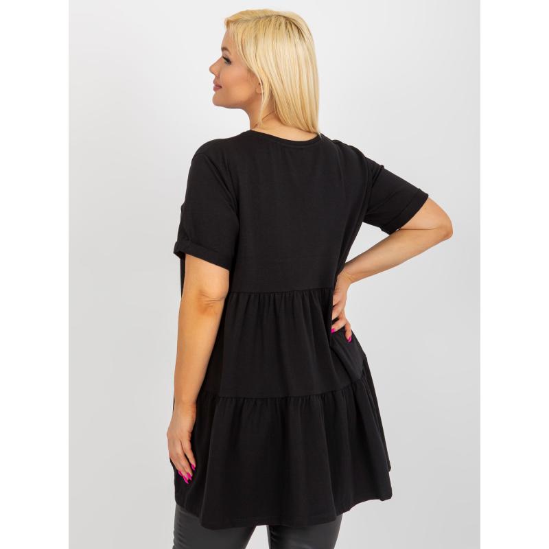 Dámska blúzka s volánikmi dlhá plus size GONA čierna