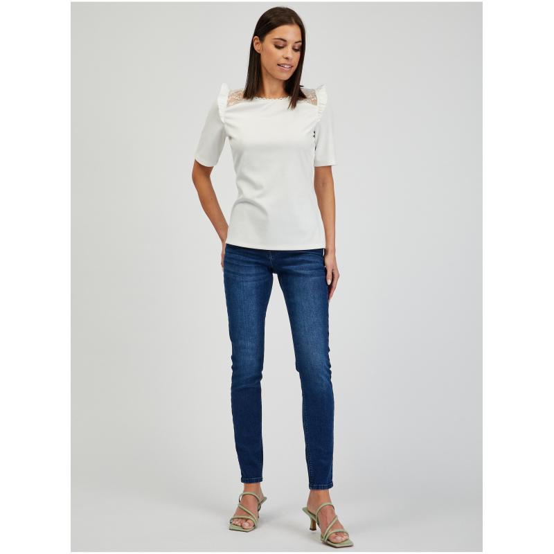 Bílé dámské tričko s průstřihem na zádech