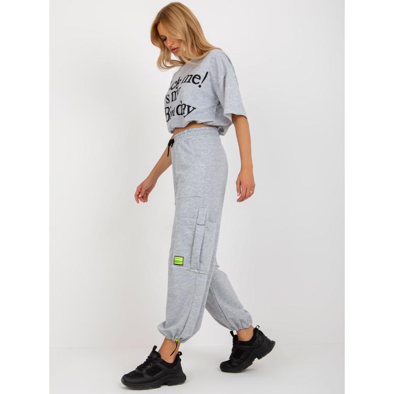 Dámský komplet s krátkou halenkou DAMA šedý