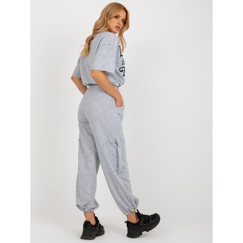 Dámský komplet s krátkou halenkou DAMA šedý