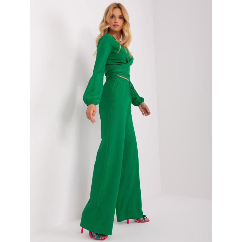 Dámský ležérní komplet s kravatou NAHA zelený 