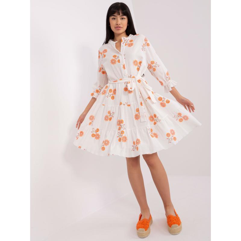 Dámské šaty s volánkovým lemem ERODI bílé a oranžové 