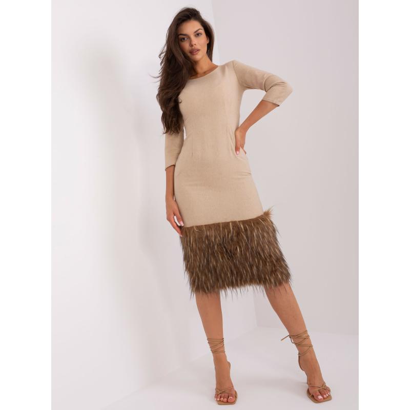 Dámské šaty s kožešinovým lemem KOKA béžové 
