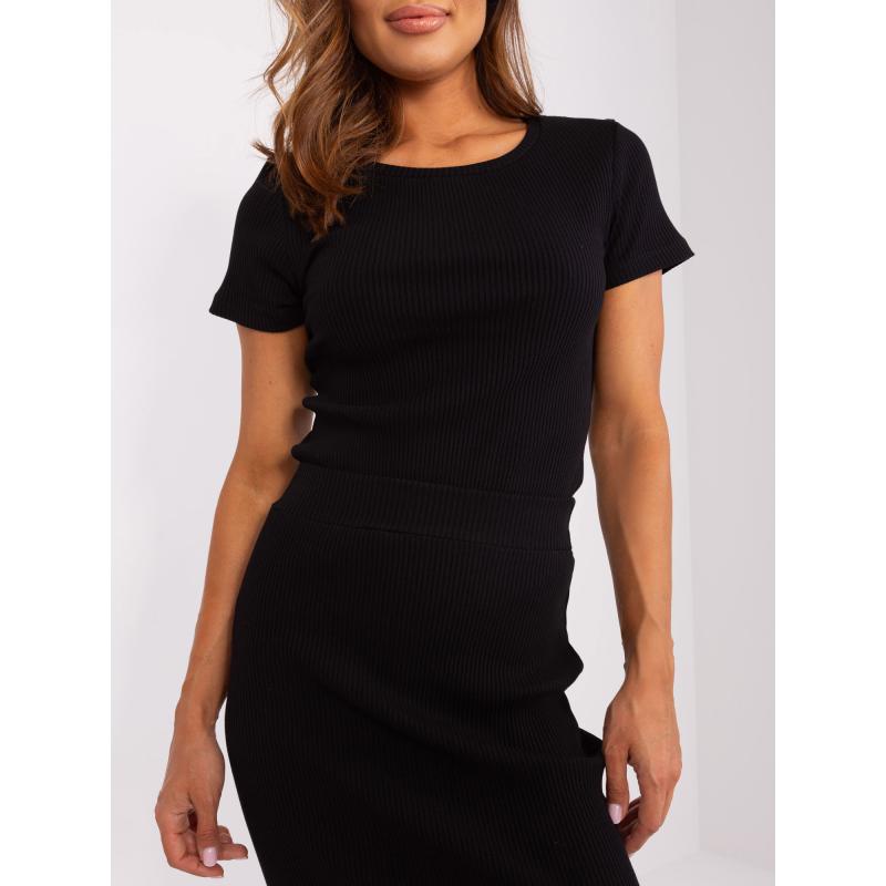 Černá pletená pruhovaná základní sukně