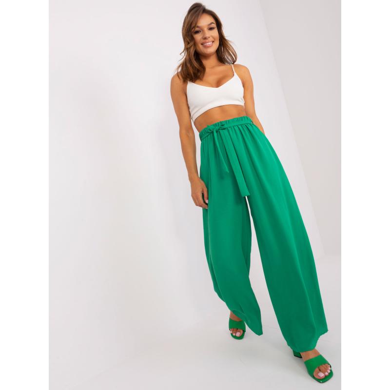 Dámské kalhoty z látky OCH BELLA zelené