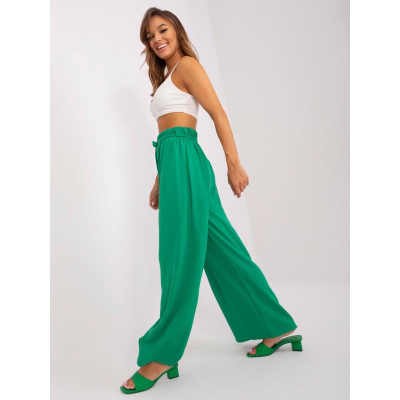 Dámské kalhoty z látky OCH BELLA zelené