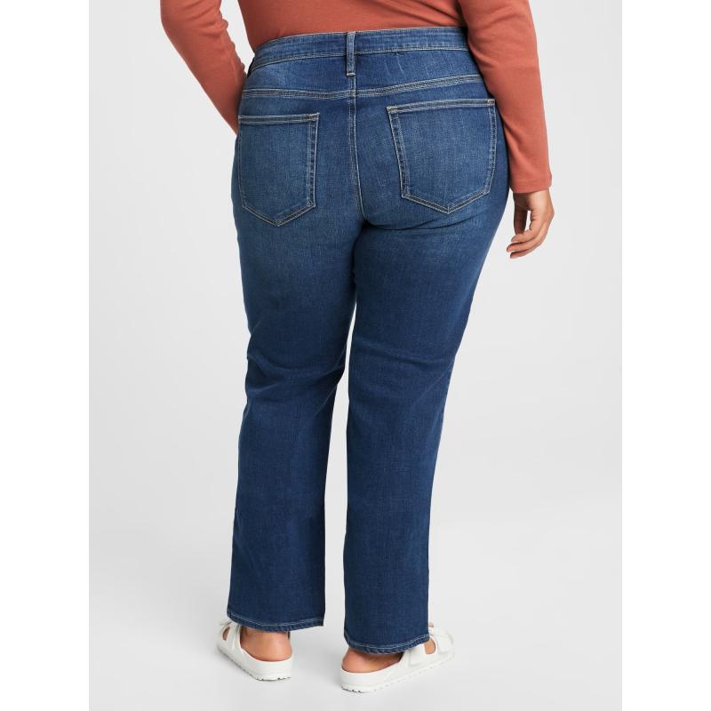 Rovné džínsy so stredným vzrastom