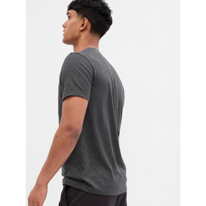 Tričko s výstrihom do V