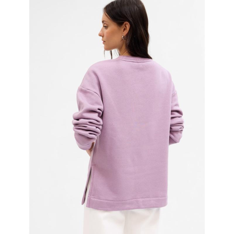 GAP logóval ellátott pulóver