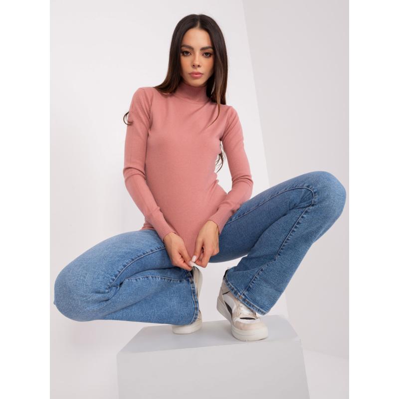 Női garbós pulóver testhezálló szabásban OUHA rózsaszín