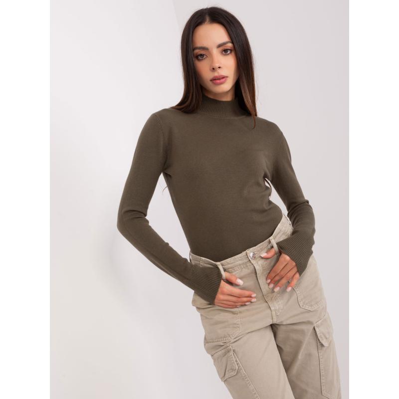 CUY női bordázott garbó pulóver khaki színben