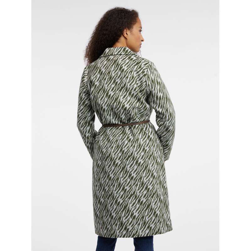 Fehér és fekete női mintás kabát