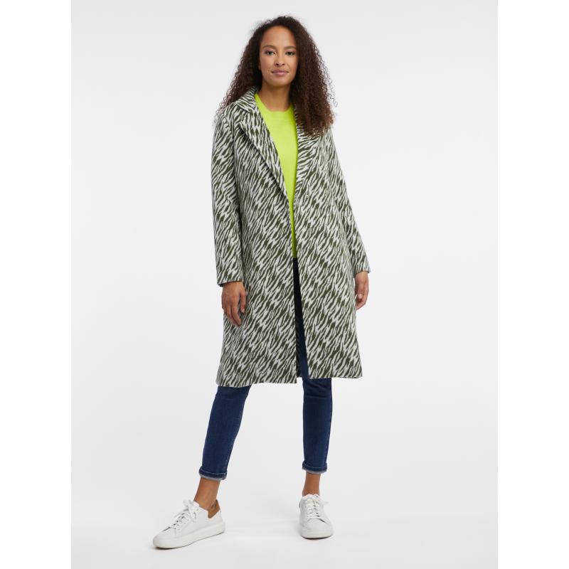 Fehér és fekete női mintás kabát