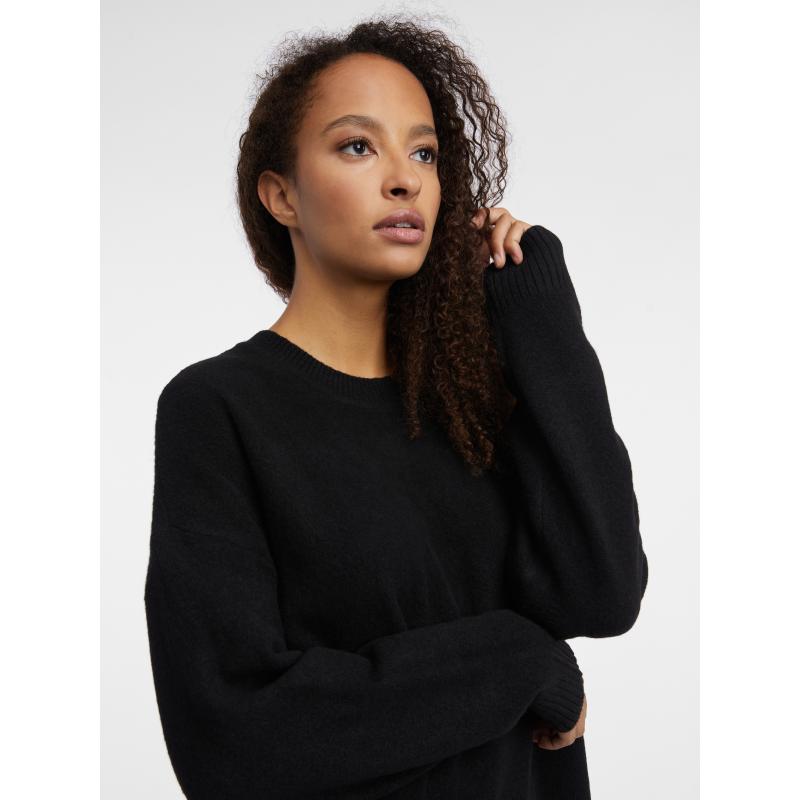 Čierny dámsky sveter