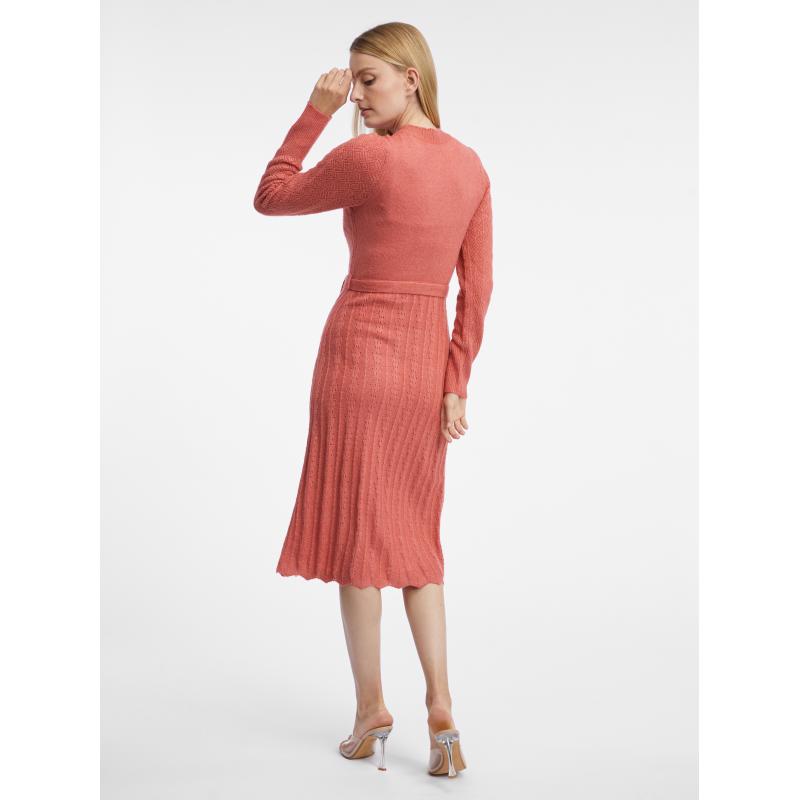 Tehlové dámske svetrové šaty z vlny