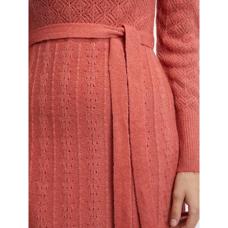 Tehlové dámske svetrové šaty z vlny