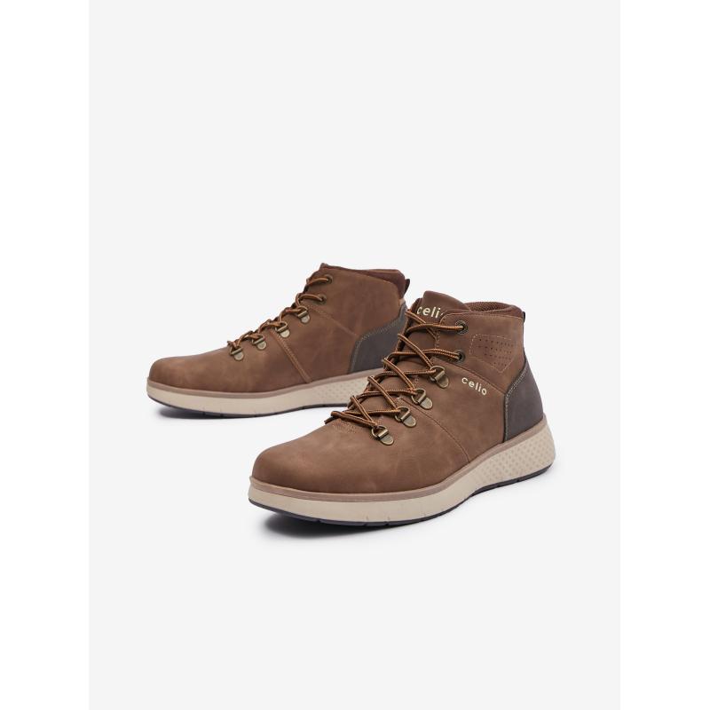 Hnědá kotníková obu