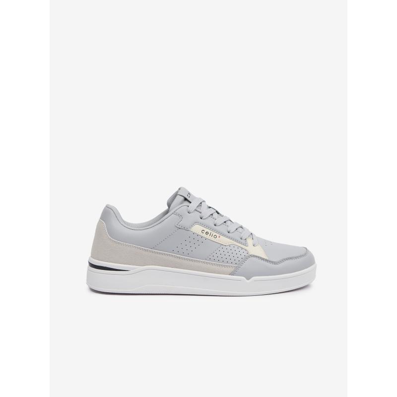 Světle šedé sportovní tenisk