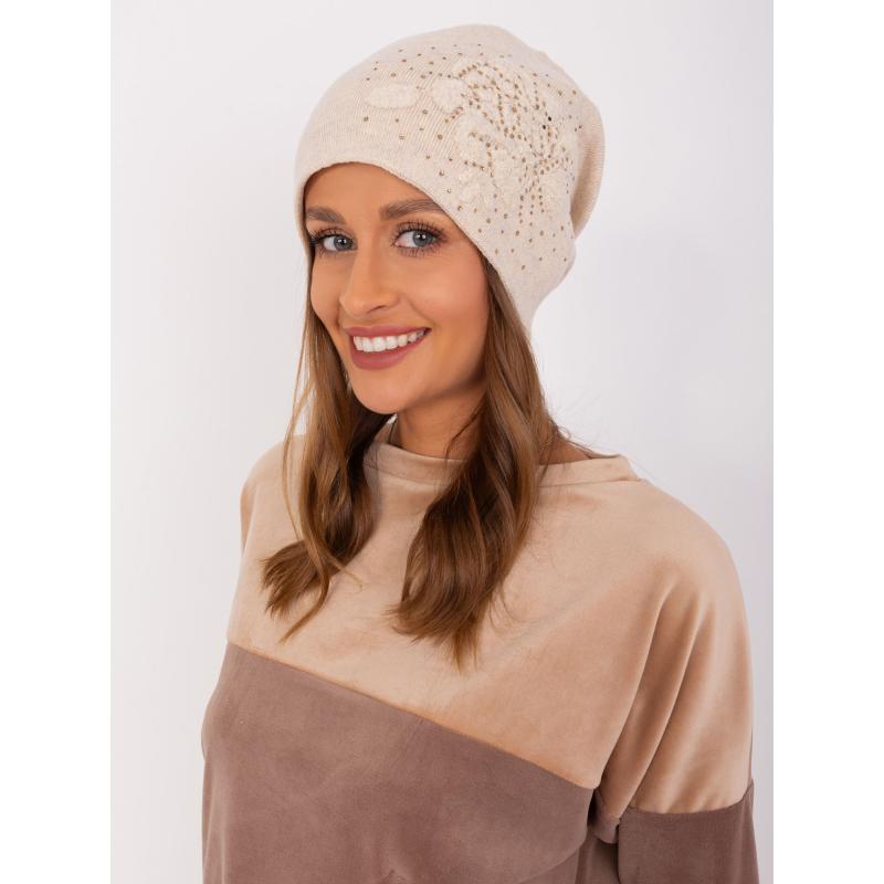 Dámská čepice s květinou RAL světle béžová 