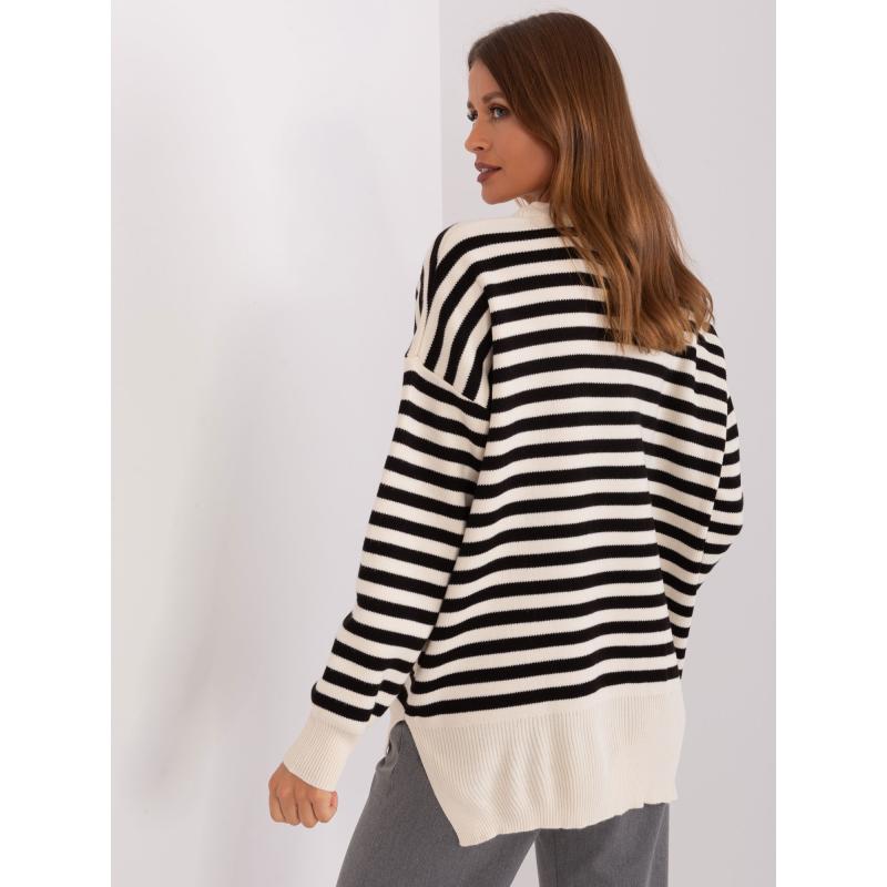 Női plus size pulóver ACHEU krém és fekete színben