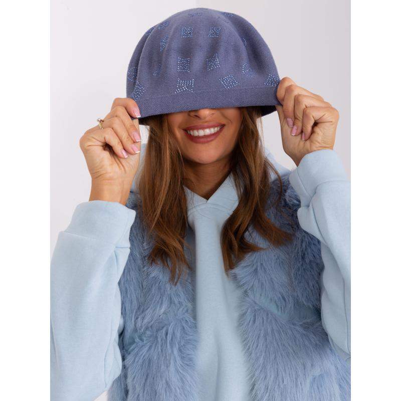 Női barett applikációkkal IML kék