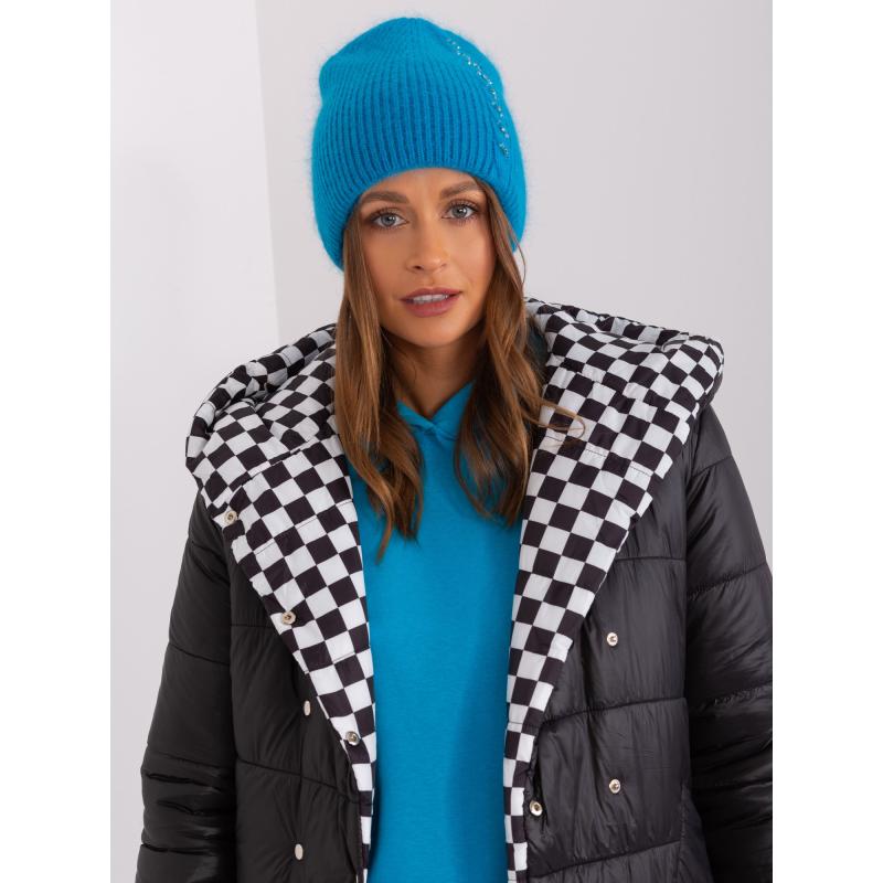 Dámská čepice s nášivkou DAMA světle modrá