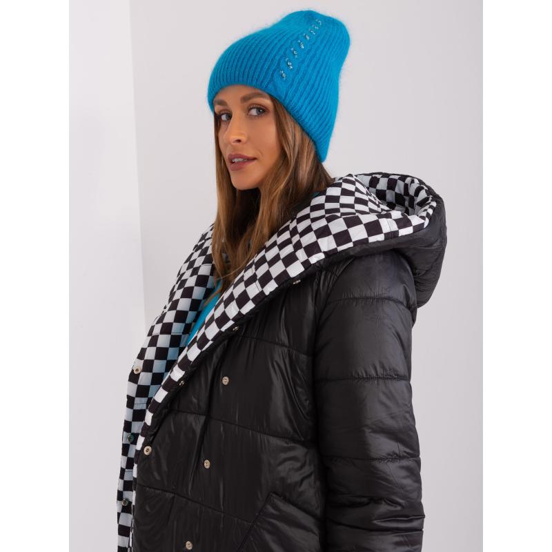 Dámská čepice s nášivkou DAMA světle modrá