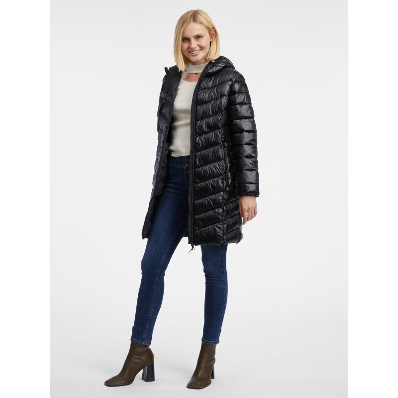 Fekete női steppelt kabát