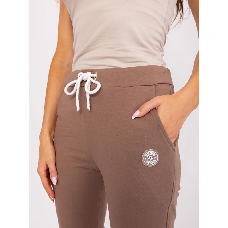 Női vékony szárú melegítőnadrág DINO barna