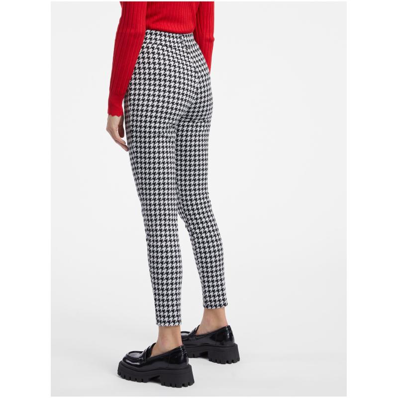 Fehér és fekete női mintás nadrág