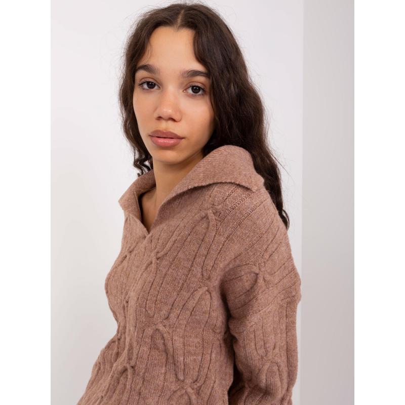 Dámský svetr volného střihu kostkovaný SVIA hnědý 