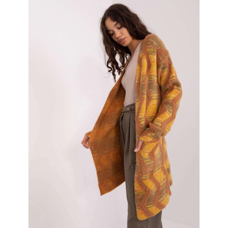 Női pulóver geometrikus mintával KVETTA sötétsárga