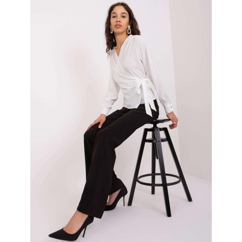 Dámská halenka s výstřihem VANDA bílá 