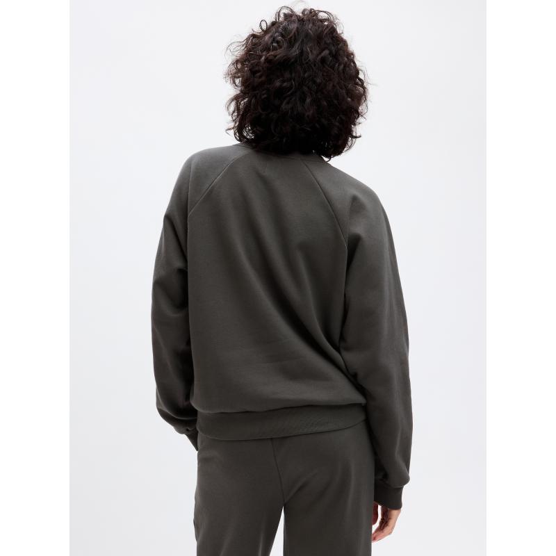 Női pulóver logóval