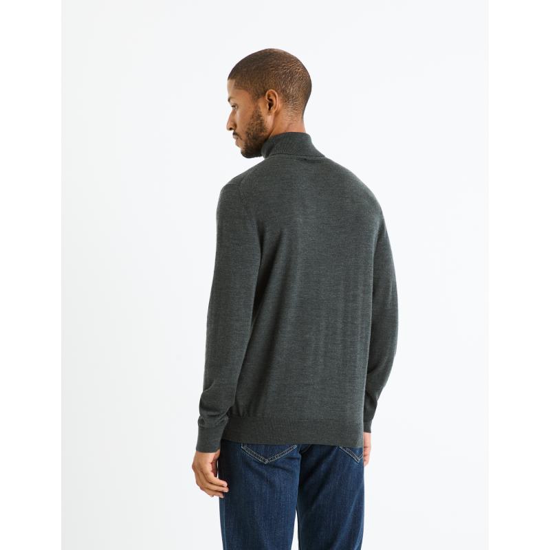 Merinó garbó pulóver Menos