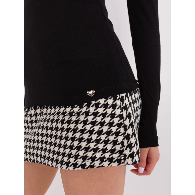 Női blúz nyakkivágással BASIC FEEL GOOD fekete