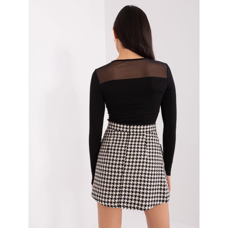 Női blúz nyakkivágással BASIC FEEL GOOD fekete